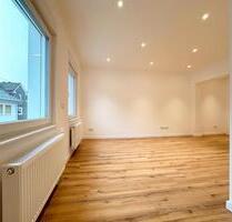 Großzügige, vermietete 2-Zimmer-Wohnung, im Zentrum von Siegen