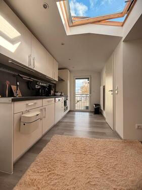 Foto - Helle, vollmöblierte Dachgeschosswohnung-All bill included