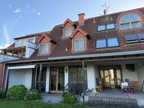 Foto - Familienfreundliches Einfamilienhaus mit Garten & Pool