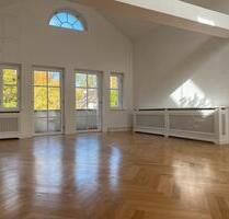 Luxuriöses Wohnen in den Baumkronen Kleinmachnows