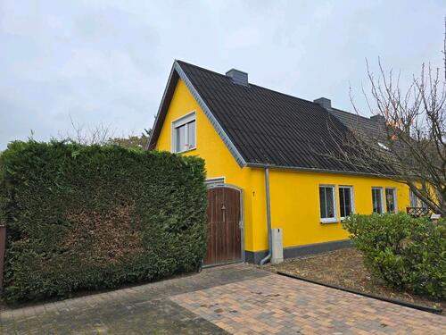 Foto - Möblierte Doppelhaushälfte mit Garten - befristet & all-inclusive