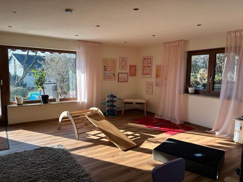 Foto - 2 Zimmer Wohnung mit Hobbyraum - 820,00&nbsp;EUR Kaltmiete, ca.&nbsp; 89,00&nbsp;m&sup2;