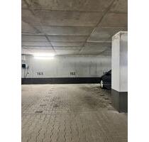 Tiefgaragen Stellplatz (nah am Bahnhof) - Höhenkirchen-Siegertsbrunn