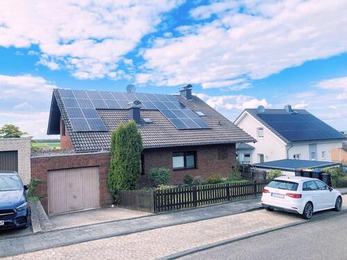 Foto - Einfamilienhaus mit Einliegerwohnung in Eu-Kirchheim