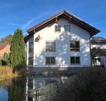 Einfamilienhaus mit Garagen, Garten und eigenem Teich zur Miete - Bebra