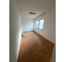 1 Zimmer Wohnung ca 25m2 - 570,00&nbsp;EUR Kaltmiete, ca.&nbsp; 25,00&nbsp;m&sup2; in Hannover (PLZ: 30449) Linden-Limmer