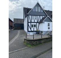 Doppelhaushälfte saniert zu vermieten - Betzdorf