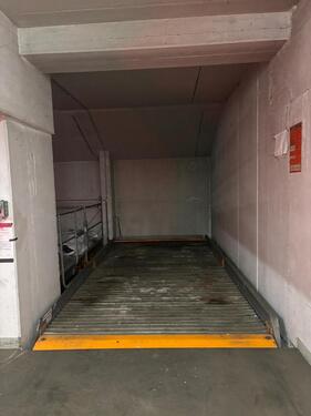 Foto - Tiefgarage zu vermieten Doppelparker in Bockenheim