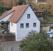 Haus zu Verkaufen - 250.000,00&nbsp;EUR Kaufpreis, ca.&nbsp; 100,00&nbsp;m&sup2;&nbsp;Wohnfl&auml;che in Satteldorf (PLZ: 74589)