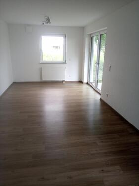 Foto - 3-Zimmer-Wohnung mit Terrasse - 783,00 EUR Kaltmiete,