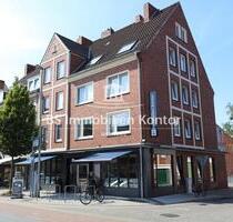 Anfragen bitte vorab per Mail - Komfortable 2 ZKB Wohnung im DG in zentraler Stadtlage ! - Emden Tholenswehr