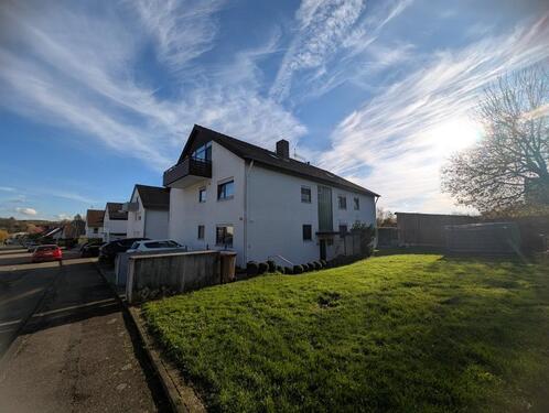 Foto - Möblierte 1-Zimmer Wohnung mit Balkon und Pkw-Stellplatz