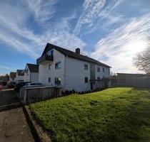 Möblierte 1-Zimmer Wohnung mit Balkon und Pkw-Stellplatz - Möckmühl