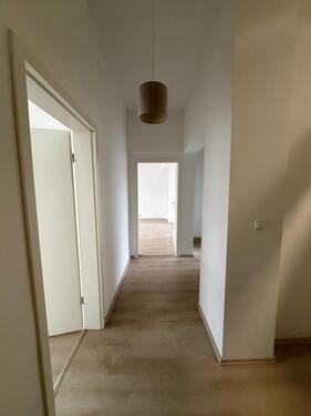 Foto - Miete Wohnung - 530,00 EUR Kaltmiete, ca.  80,00 m²