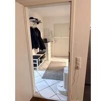 Gepflegte DG-Whg. in guter Lage v. Oberhausen Schwarze Heide