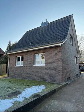 Foto - Provisionsfrei, 5-Zimmer-Einfamilienhaus in Norderstedt