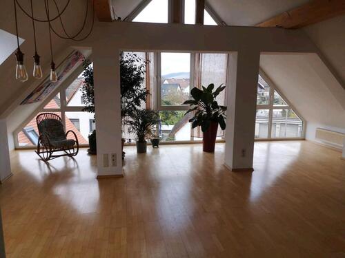 Foto - Dachgeschosswohnung - 1.020,00&nbsp;EUR Kaltmiete, ca.&nbsp; 90,00&nbsp;m&sup2;