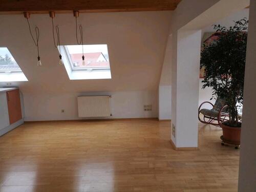 Foto - Dachgeschoßwohnung in Kahl am Main zur Miete