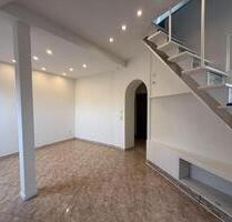 Charmante Maisonettewohnung in Leverkusen-Opladen mit Dampfsauna Charmante Maisonettewohnung in Leverkusen-Opladen mit Dampfsauna