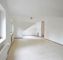 Über den Dächern von DUI-Overbruch - helle 3,5-Raum-DG-Wohnung! - Duisburg Walsum