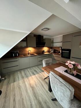Foto - 3 Zimmer, Balkon & ausgebauter Dachboden
