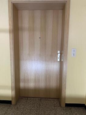 Foto - Gepflegte 1-Zimmer-Dachgeschosswohnung mit EBK in Erlangen