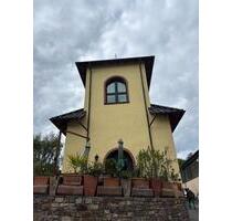 Turm Wohnung - 875,00&nbsp;EUR Kaltmiete, ca.&nbsp; 60,00&nbsp;m&sup2; in Rüdesheim am Rhein (PLZ: 65385)
