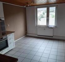 2,5-Zimmer-Dachgeschoss-Wohnung in Vollmerhausen - Wiehl