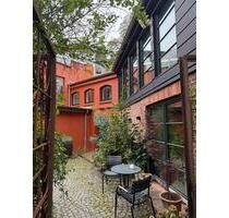 131qm 4 Zimmer Whg im Hinterhof – Erstbezug - Hamburg Altona-Nord