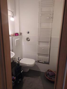 Foto - 55qm, 2,5 Zi, bezugsfertig, mit Hausreinigung,Internet, Echtholzp