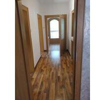 2 Zimmer Wohnung - 420,00&nbsp;EUR Kaltmiete, ca.&nbsp; 62,00&nbsp;m&sup2; in Sarstedt (PLZ: 31157)