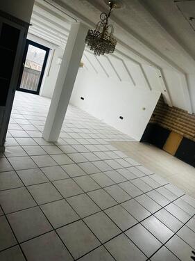 Foto - 3 Zimmerwohnung mit Klima - 1.200,00 EUR Kaltmiete, ca.  86,00 m²