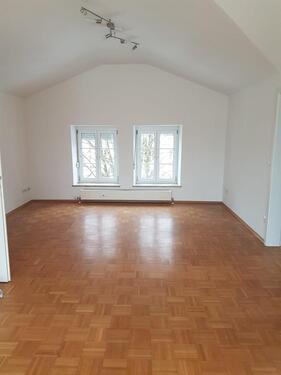 Foto - Gemütliche, helle DG-Wohnung in Osterhofen (zentrumsnah)