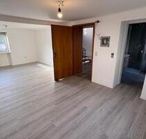 Doppelhaushälfte in Ramstein, 130 qm, 7 Zimmer, 2 neue Bäder - Ramstein-Miesenbach