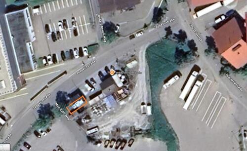 Foto - Außenstellplatz für 3 Monate (Boot Großes Wohnmobil zwei Auto