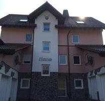 3- Zimmerwohnung mit Terasse Garten in Hollstadt - Hohenroth