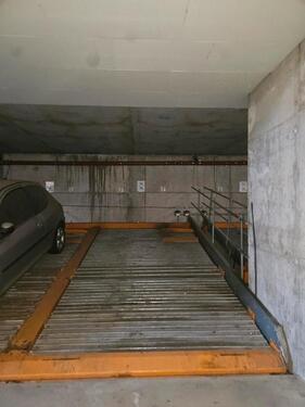 Foto - Garagenstellplatz zu vermieten (inklusive Hebebühne)