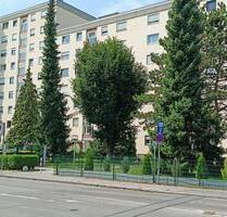 Attraktive 3-Zimmer möblierte Wohnung mit Balkon in Königsbrunn