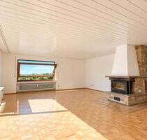 Exklusive 4,5-Zimmer-Wohnung mit 140 m² Erstbezug nach Sanierung - Essingen