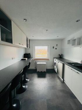 Foto - Teilmöblierte 2,5-Zi.-Whg. mit EBK & Pauschalmiete