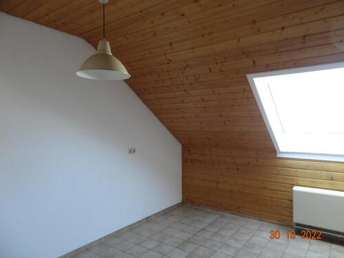 Foto - Helle, großzügige 2,5 Zimmerdachgeschoßwohnung ca. 80m²