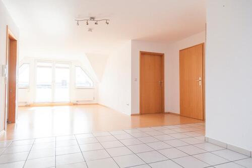 Foto - 3 Zimmer Dachgeschoßwohnung zur Miete in Staufenberg