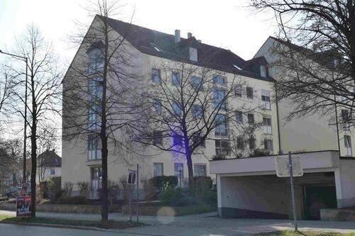 Foto - 3 Zimmer Dachgeschoßwohnung zum Kaufen in Stadtbergen