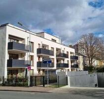 Licht durchflutete 3-Zimmer Neubauwohnung mit Einbauküche - Frankfurt am Main Schwanheim