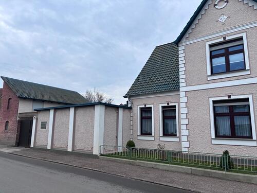 Foto - 6 Zimmer Mehrfamilienhaus, Wohnhaus in Dargun