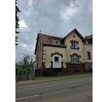 Einfamilienhaus in guter Lage und mit großem Potenzial - Schiffweiler