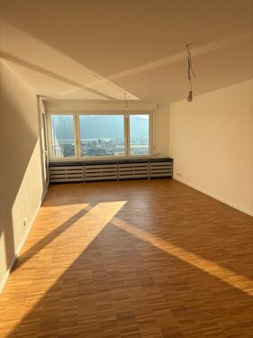 Foto - Großzügige -frisch renovierte- 4-Zimmer-Wohnung in der Waldshuter