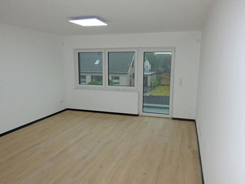 Foto - Großzügige Mietwohnung im 1 Obergeschoss mitten in Wardenburg