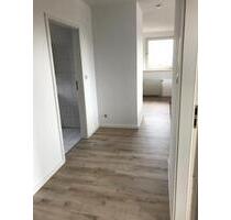 Helle 2-ZKB Altbau-Dachgeschoss-Wohnung (2. Etage) - Wallenhorst