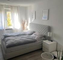 2 12 Zi Wohnung, teilmöbliert in N-St. Sebald - Nürnberg Almoshof